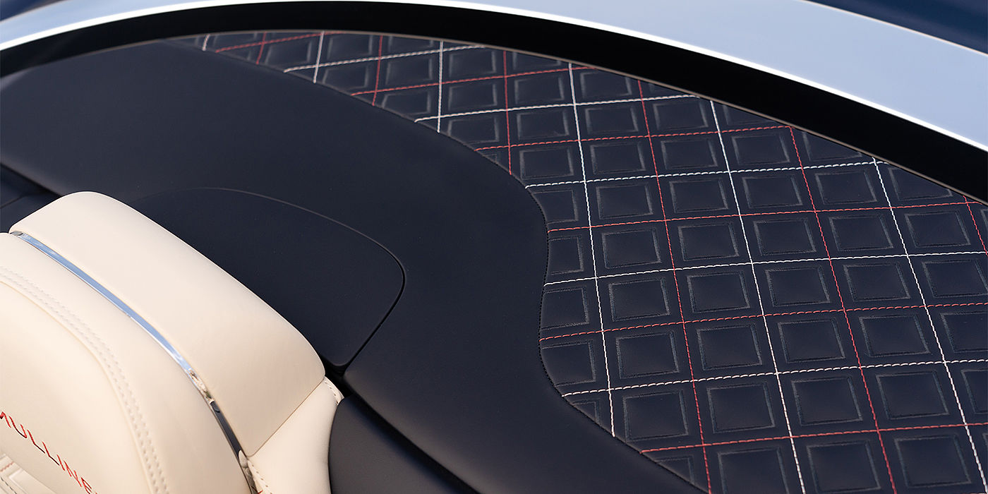 Bentley Santo Domingo Bentley Continental GTC Mulliner convertible seat and cross stitched tonneau cover